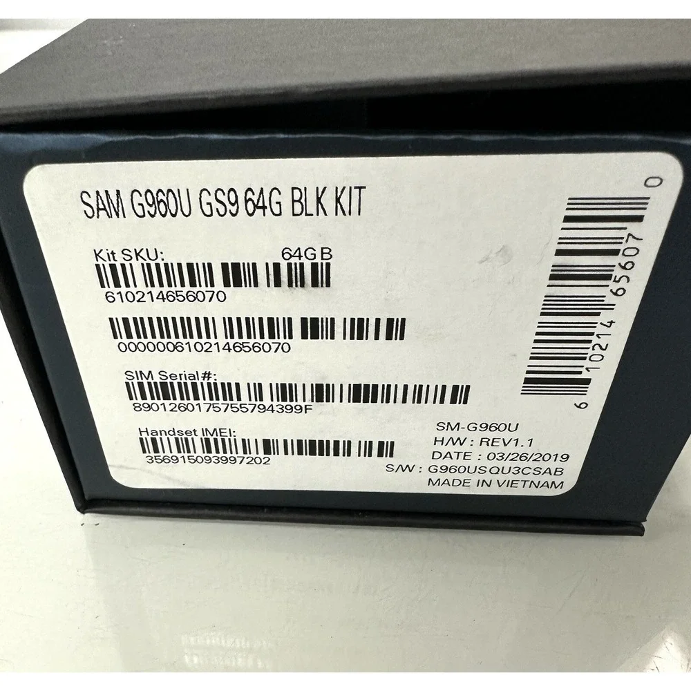 Box With Charging plug, headphones, adapter for Samsung Galaxy